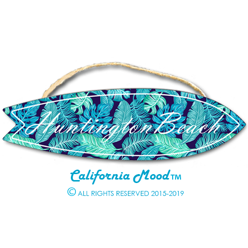 HUNTINGTON BEACH, WOOD SURFBOARD WALL HANGINGS, MAGNETS AND KEY-CHAINS PRICED FROM: